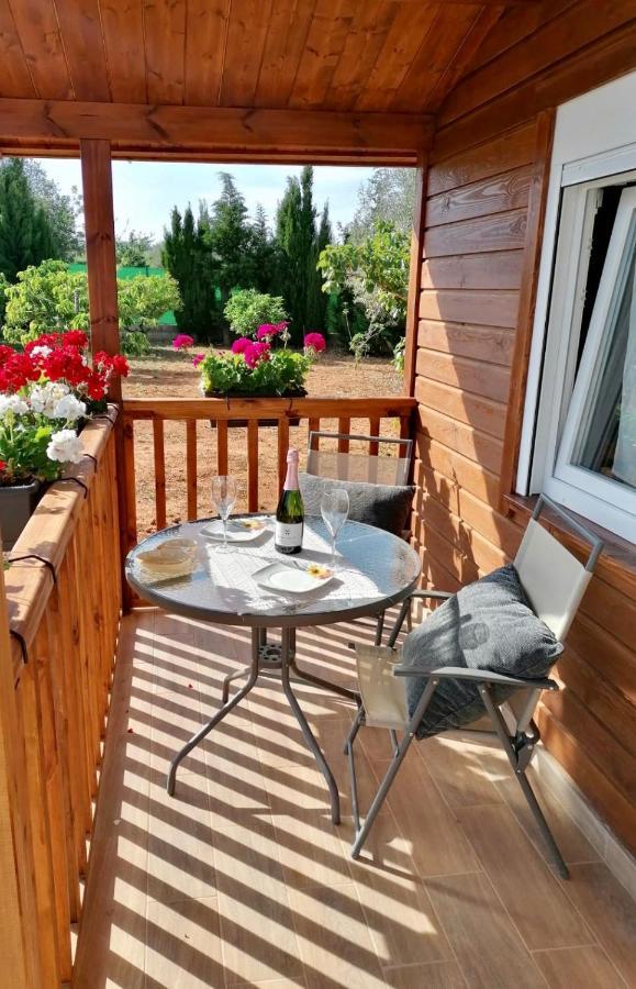 Casa Dominaty Bed & Breakfast Calig Exterior photo